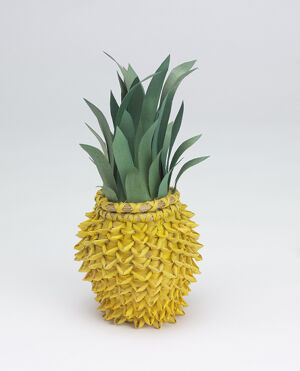 Brown ash, sweetgrass, commercial dye